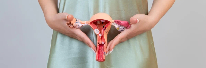 افتادگی رحم؛ علائم و نشانه هایی که باید جدی بگیرید