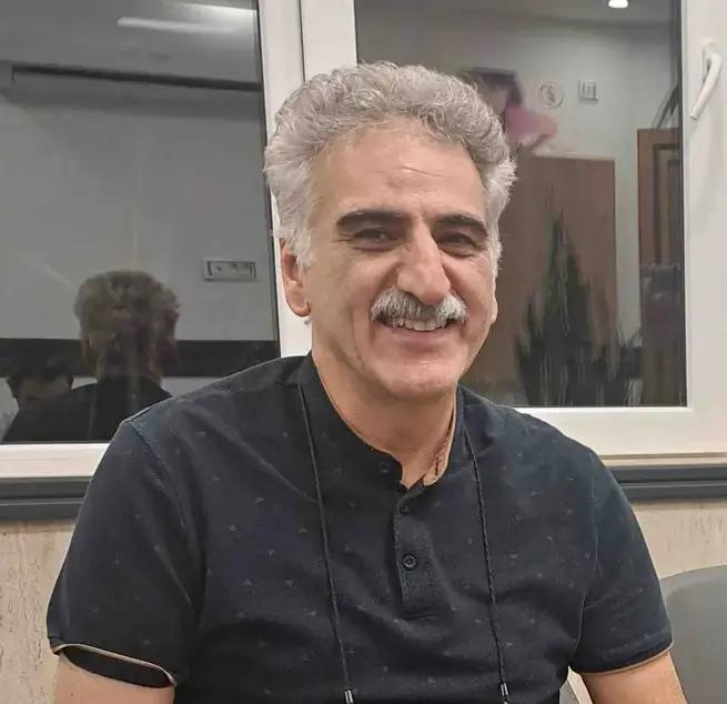 دکتر علی منفرد